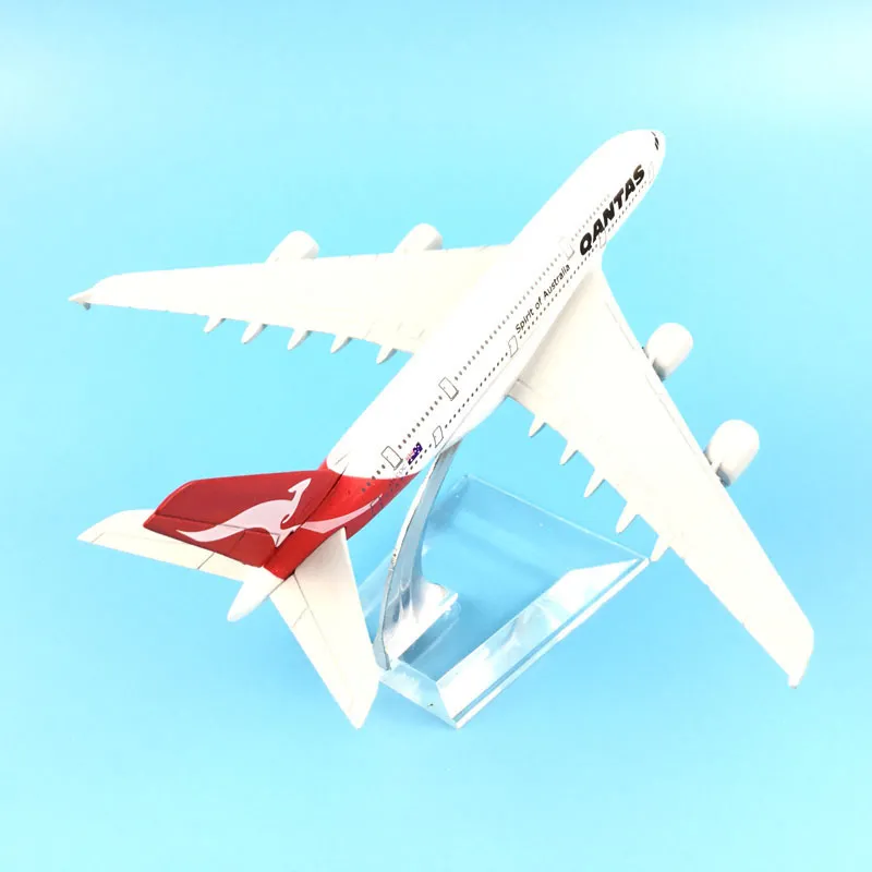 16cm Qantas Airbus A380 Aircraft Model Diecast Metal Model Airplanes 1400 Metal A380 Plane Airplane Model Toy Gift LJ2009301368255