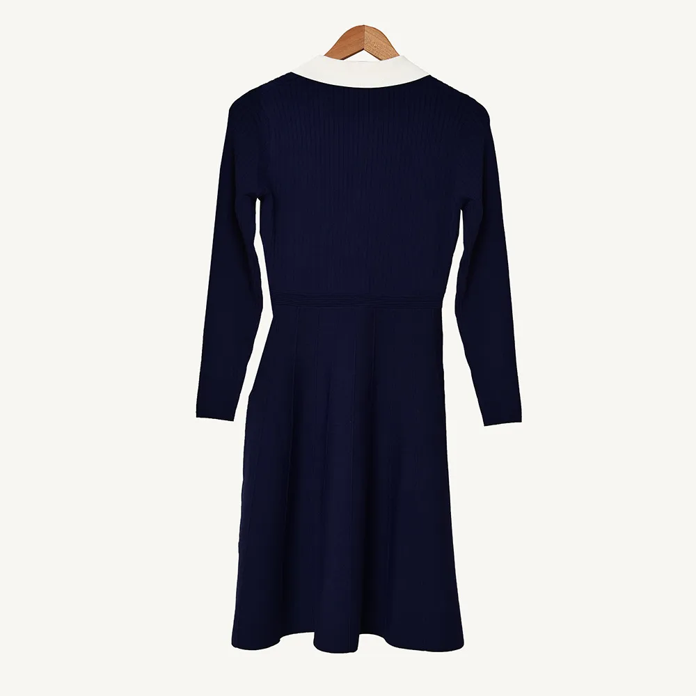 2020 herfst lange mouw revers nek blauw contrast kleur gebreide borduurwerk lambrisering single-breasted jurk vrouwen mode jurken S2718059