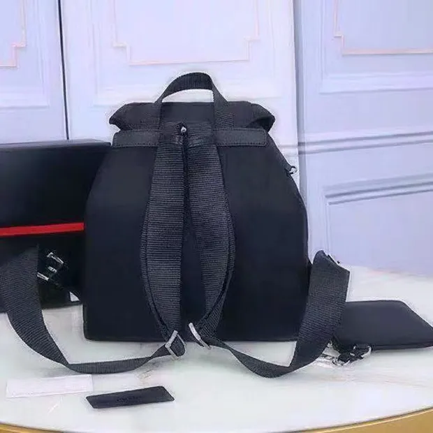 Mochila inteira de moda para feminino Fashion Canvas Back Pack For Men Bolsa de ombro de ombro Classic Backpack Messenger Bag Parachut202f