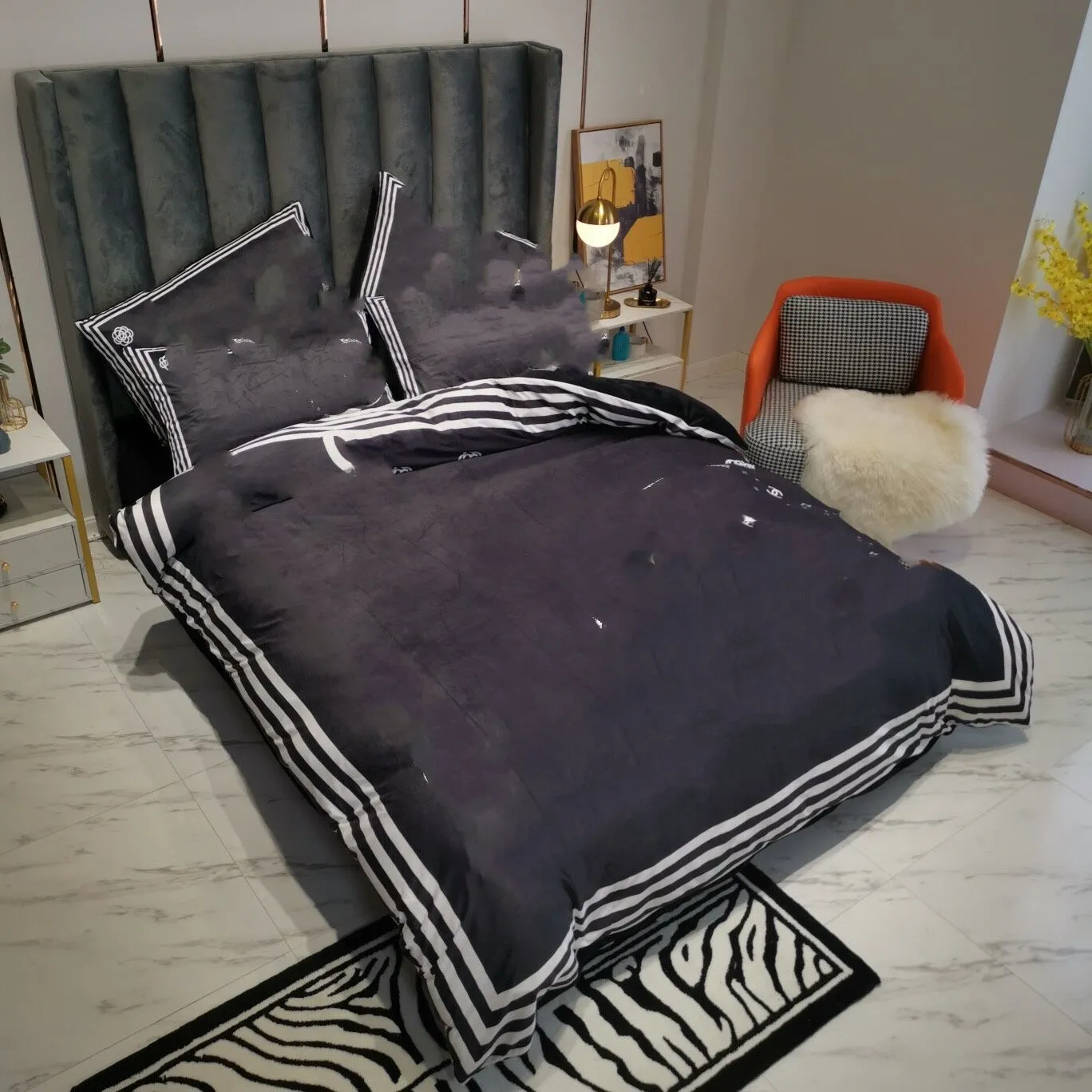 黒いデザイナーの寝具セット冬の暖かい羽毛布団カバークイーンサイズベッド掛け布団セット枕カバー243W
