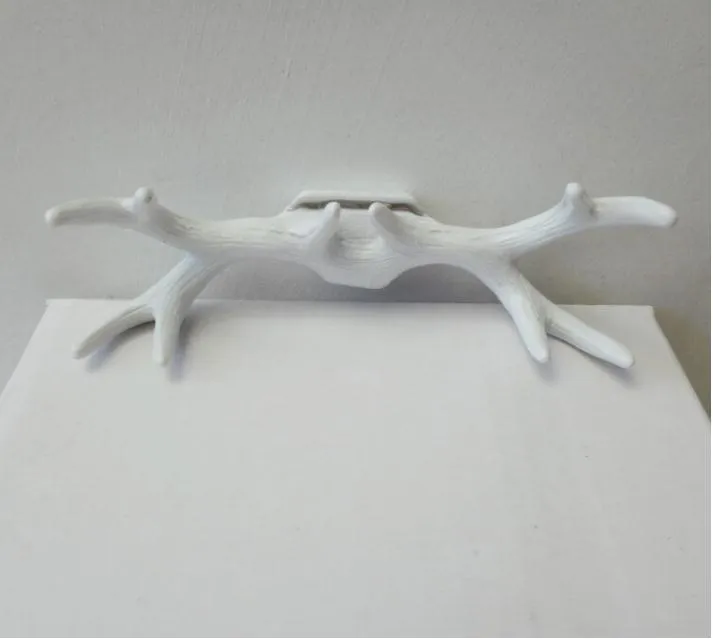 Wedding Decoration Resin Antler Place Card Holder for Wedding Favors Supplies Whole1323966