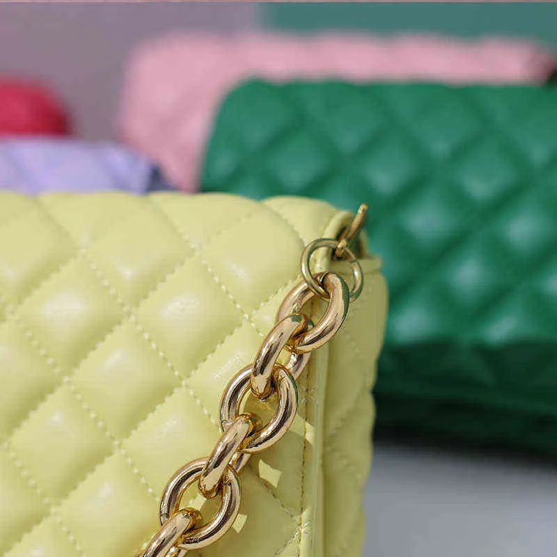 Einkaufstaschen Grüne Damen-Schultertasche mit Metallkette, gesteppte Geldbörsen und Handtasche, Damen-Marken-Clutch, Damenhandtasche220307