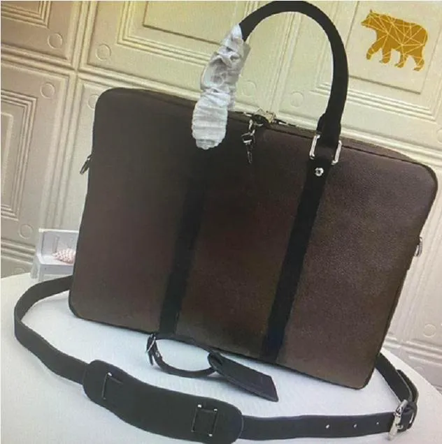 2021 Äkta läder portföljdesigner Mens Bag Högkvalitativ man Bag Famous Brand Mens Shoulder Bags Computer Bag Crossbody Bags 261s