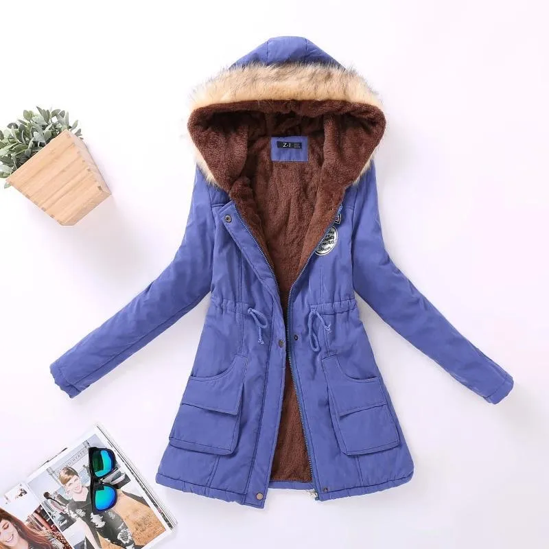 Ftlzz Nowa Jesień Zima Kurtka Kurtka Bawełniana Padded Casual Slim Płaszcz Emboridery Kapturem Parkas Plus Size 3XL Watowany płaszcz 201102