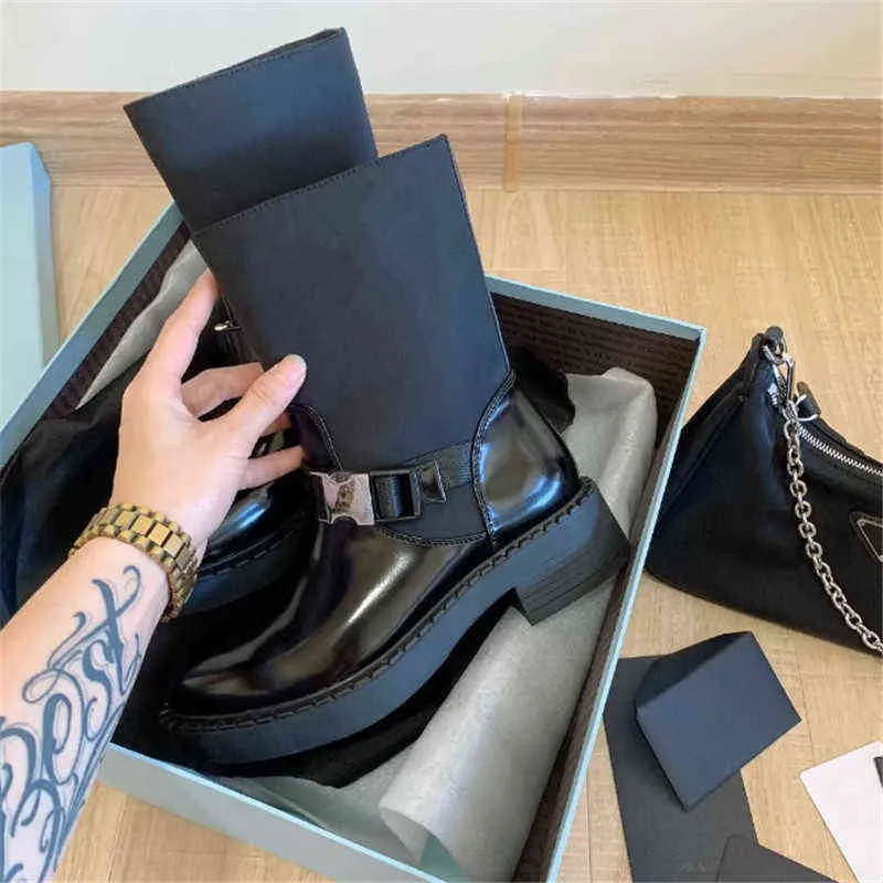 Tasarımcı Ayakkabı Kadın Kış Siyah Kısa Çizmeler Kemer Toka Platformu Ayakkabı Batı Çizmeler Slip-On Naylon Botas Femininas Boyutu 35-41 Y1209