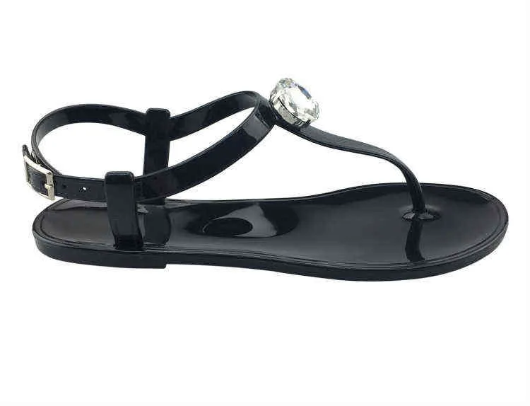 Sommar Plattbottnad Damsandaler Mode Rhinestone Clip Toe Flickskor Stor storlek Flip Flops Bekväma dam Jelly Shoes Y220209