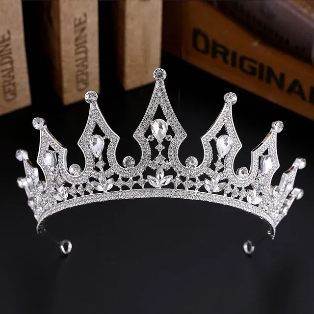 Goud Zilver Prinses Hoofddeksels Chique Bruidstiara's Accessoires Prachtige Kristallen Parels Bruiloft Tiara's En Kronen 11207314d