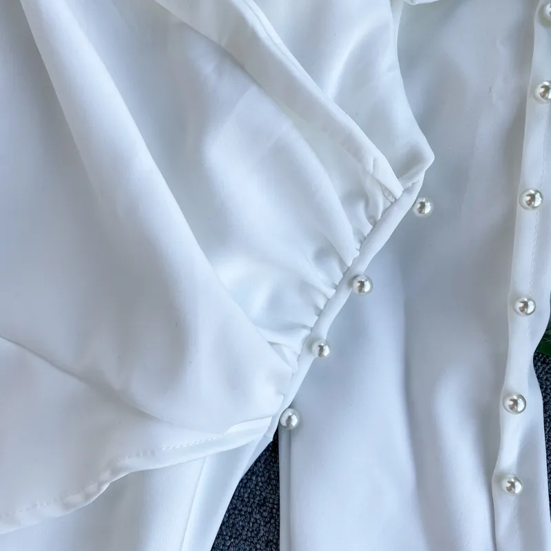 Frauen Temperament Perlen Volle Hemd Off-Schulter Unregelmäßige Kerbe Büro Dame Blusa Solide Tops Weibliche Blusen ML670 201130