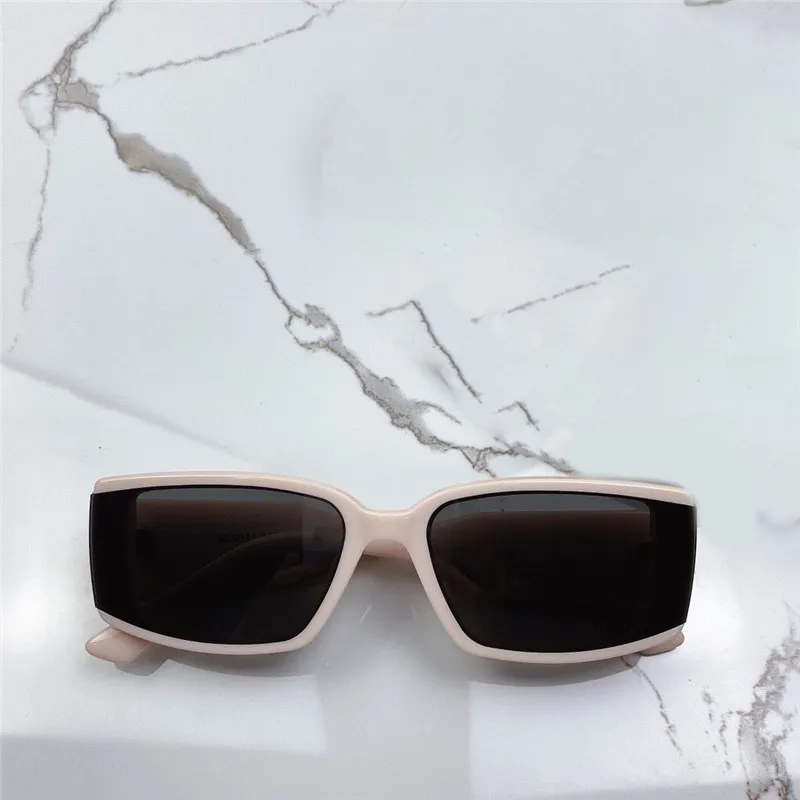 Deus Net Fashion Net Celebrity Sunglasses pour hommes et femmes Uvstone protège les yeux à l'aide de plaques supérieures pour créer des cadres carrés pour 2864
