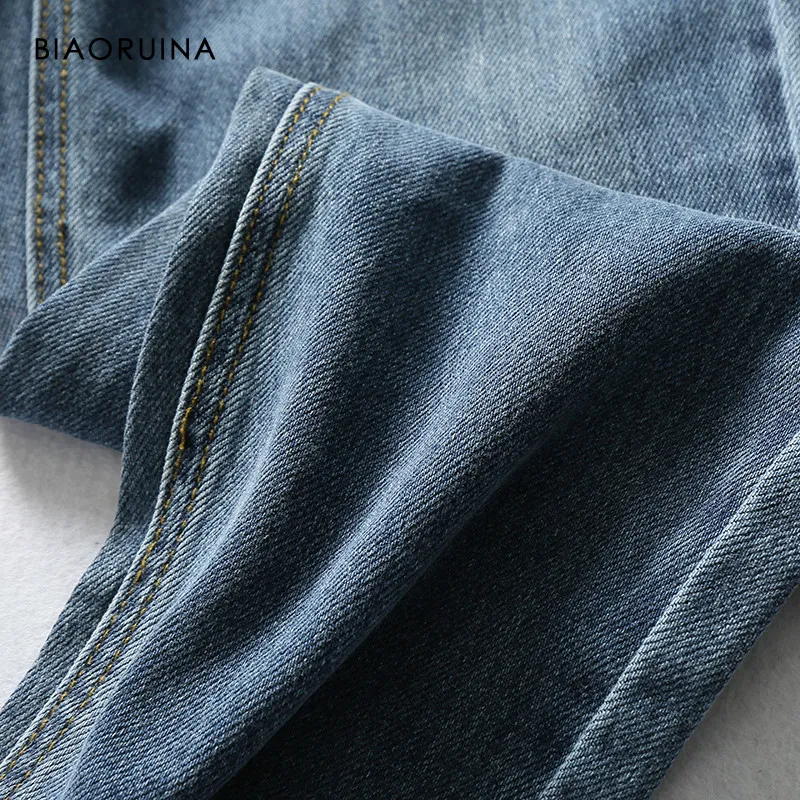 BIAORUINA Femmes All-Match Lavage Blanchi Taille Haute Jeans Deux Boutons Femme Mode Droite Denim Jeans Nouvelle Arrivée LJ201013