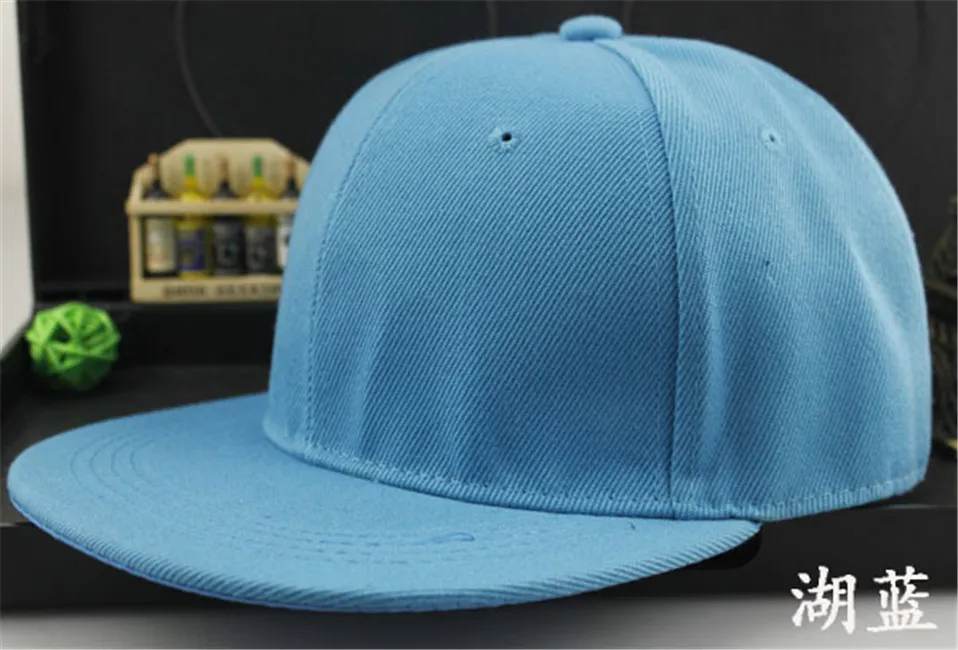 2022 One Piece di alta qualità da uomo di basket Sport Team Snapback Cappellini a tesa piatta Fan di calcio regolabile Designer Baseb188R