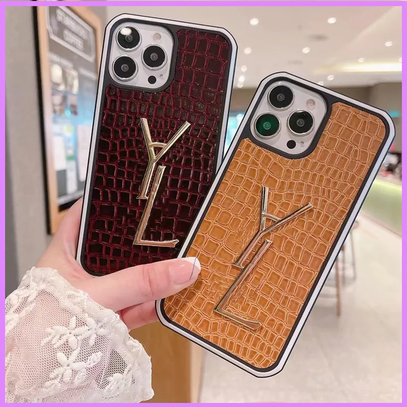 New Street Fashion Custodia telefono Lettere in pelle laccata custodie iPhone Designer Iphone 7 8 Plus X Xs Xr 11 12 13 Pro Max Nice D222184F