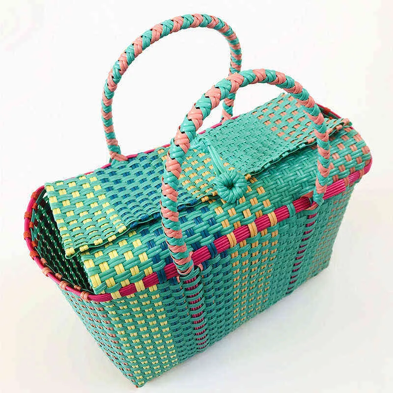 Sacs à provisions 2 Couleur Femmes Durable Weave Plage Tissé Seau Casual Fourre-Tout Sacs À Main Populaire Recevoir Paille En Plastique Tressé Panier 220303