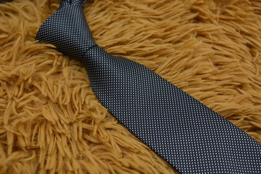 11 Stili Uomo Cravatte di seta Moda Uomo cravatta Cravatta da sposa fatta a mano Business Europa Cravatta Modello di lettera Punti cravatte1907