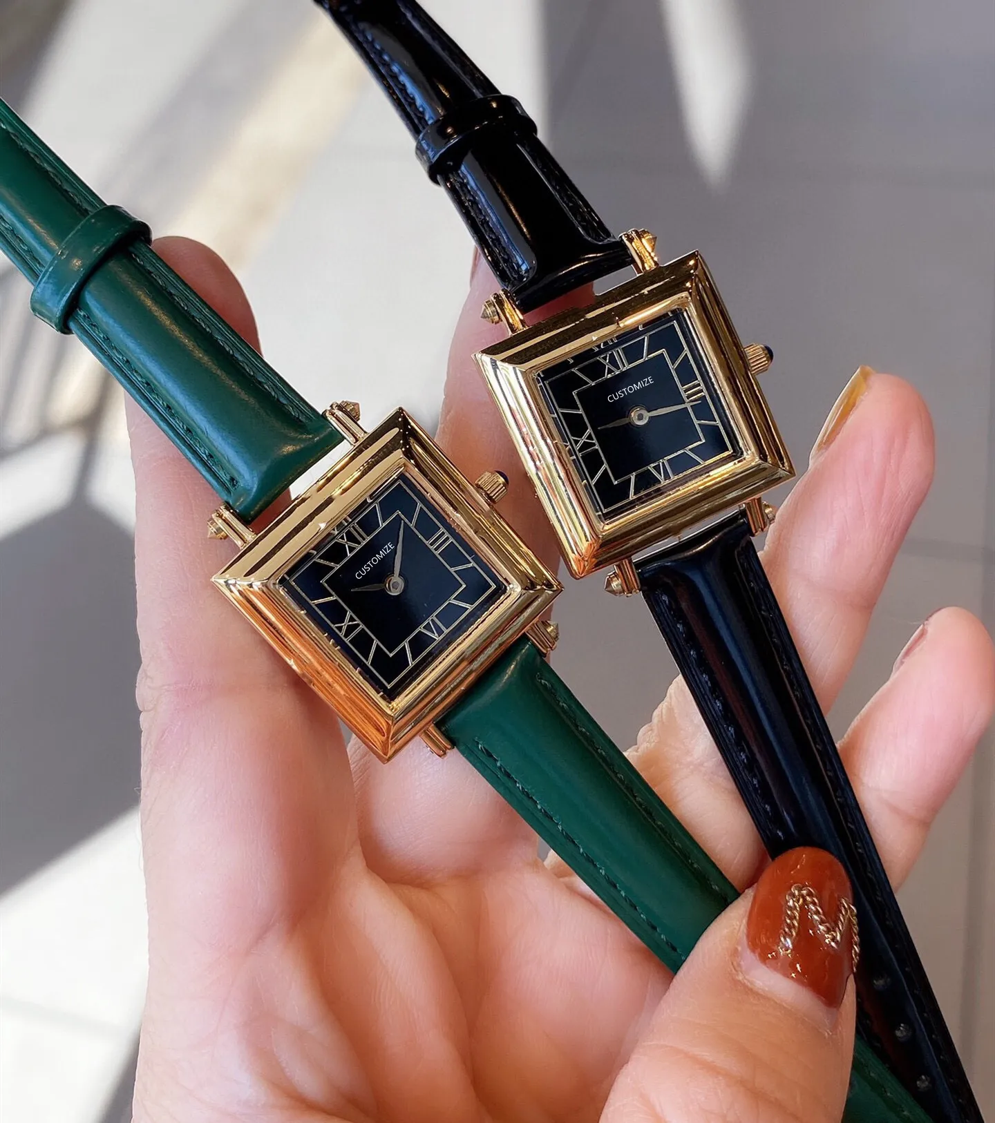 Classique femmes géométrique carré montre-bracelet en acier inoxydable chiffres romains montres dames horloge à Quartz bracelet en cuir véritable