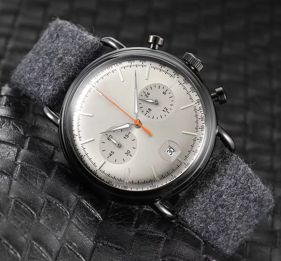 Modemarke Uhren Männer Multifunktions-Stil Leder Quarz-Armbanduhr AR46267p