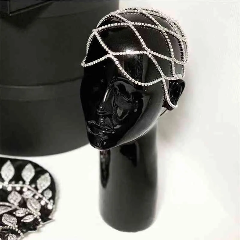 Hollow Mesh Headpiece Bröllopskedja Smycken för kvinnor Lyx Crystal Band Cap Hat Hårtillbehör 220125