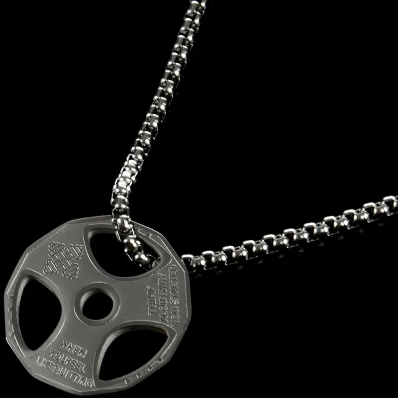 Collana fitness in acciaio inossidabile Collana con peso fresco Ciondolo con bilanciere Manubri Sollevamento pesi Bodybuilding Sport Jewelry209Z