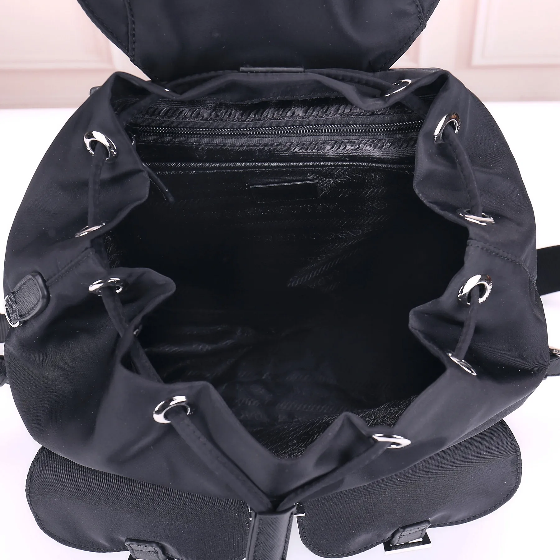 В целом модном рюкзак для женского модного холста задняя упаков