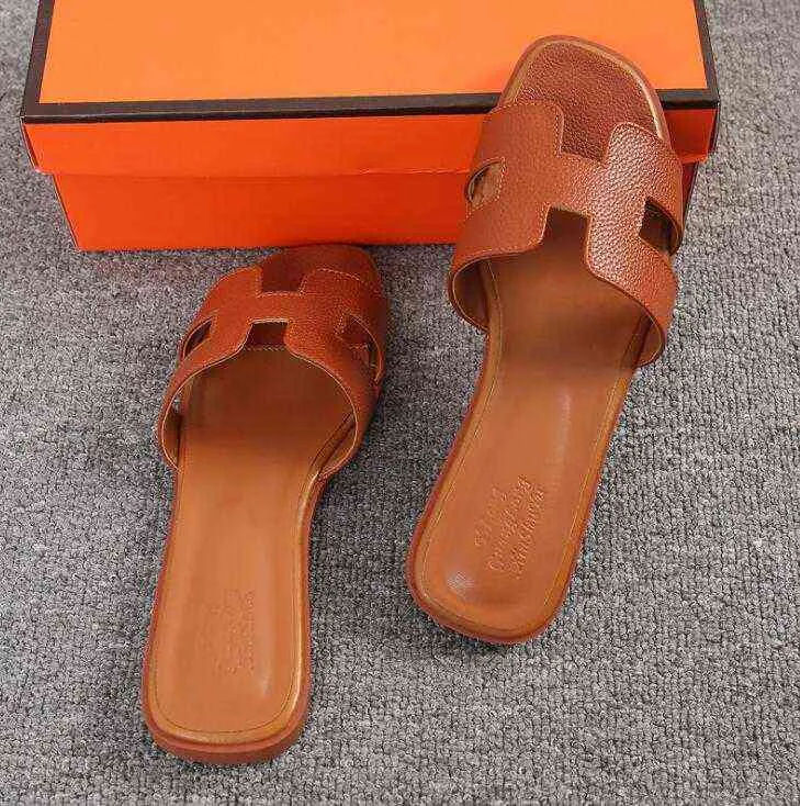 Sandales en cuir PU tête carrée pantoufles femmes sandales d'été chaussures plates grandes pantoufles chaussures de designer de luxe femmes 220121
