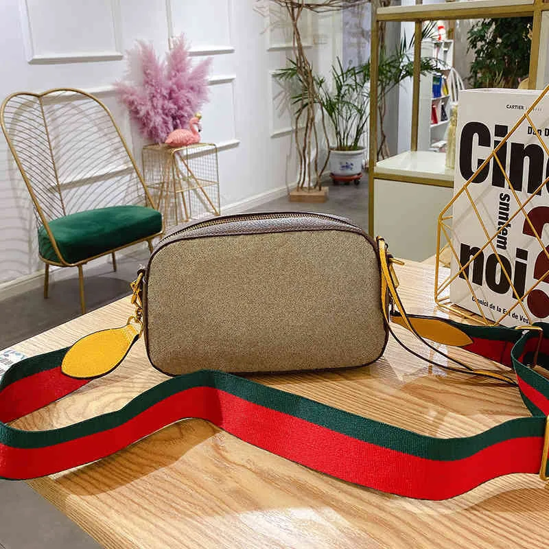 This year's popular bag women new fashion wide shoulder strap messenger head single small square Handbags newest2033