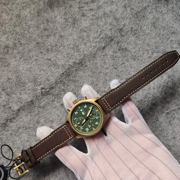 41mm Real Bronze Case Automatic 7750 크로노 그래프 파일럿 남성 감시 사파이어 크리스탈 방수 손목 시계 정품 가죽 스트랩 날짜 302o