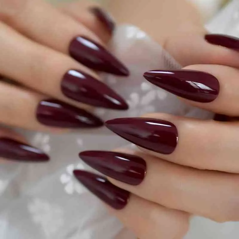 Valse nagels kastanjebruin rode gel fantasie valse nagels amandel puntige donkere sexy medium lange maat stiletto tips met lijm sticker 220225