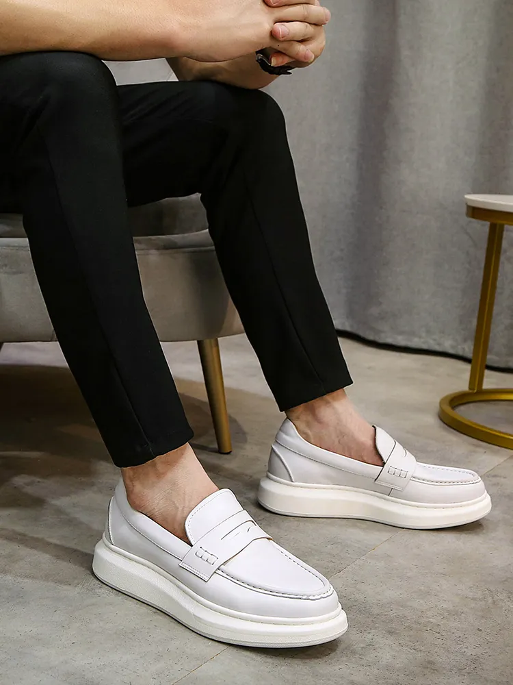 Nouveau blanc hommes chaussures décontractées sans lacet haute qualité hommes chaussures en cuir véritable mocassins chaussures pour hommes