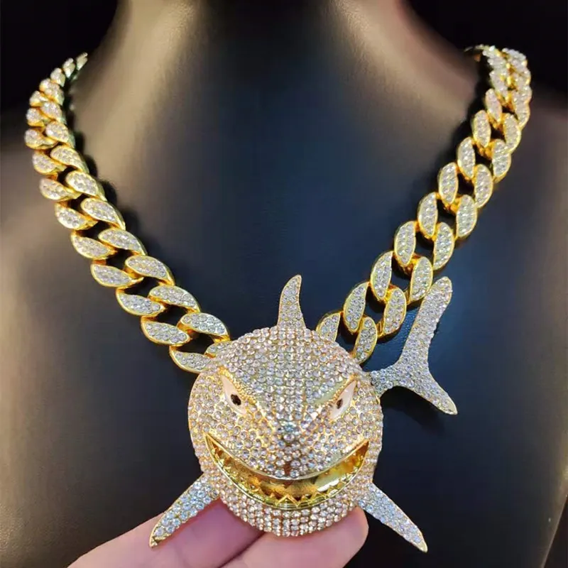 Big Size Shark Pendant Necklace For Men 6IX9INE Hip Hop Bling Jewelry With Iced Out Crystal Miami Cuban Chain fashion jewelry Y122280y