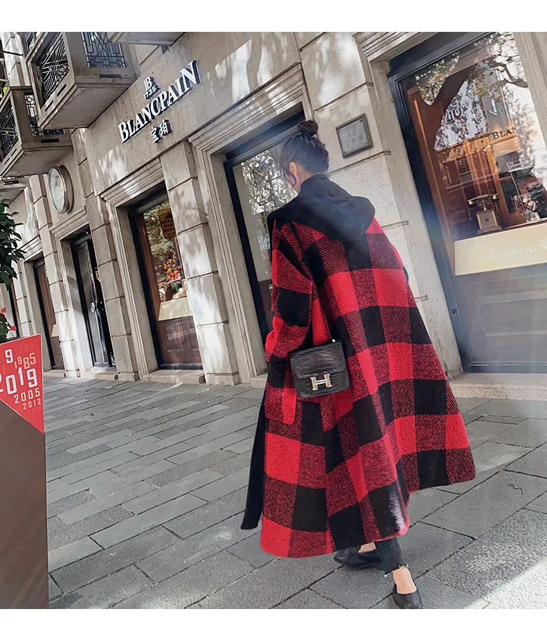 Manteau en laine à capuche femme mi-longueur genou sur droite 2020 automne hiver nouveau épais femme manteau à carreaux rouge LJ201106