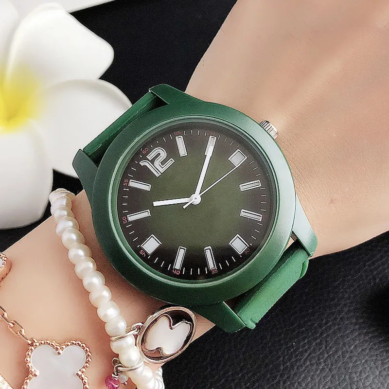 Krokodil-Quarz-Armbanduhren für Damen und Herren, Unisex, mit Zifferblatt im Tierstil, Silikon-Armbanduhr LA13