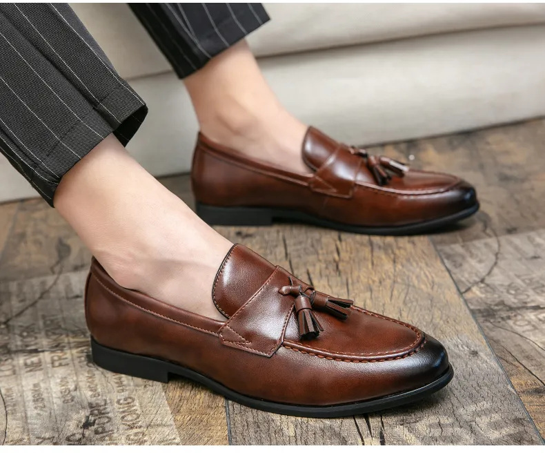 Yeni Bahar Erkekler Rahat Deri Ayakkabı İş Ofis Moda Düğün Ayakkabı Erkekler Flats Sürüş Adam Ayakkabı Üzerinde Kayma Büyük Boy 48