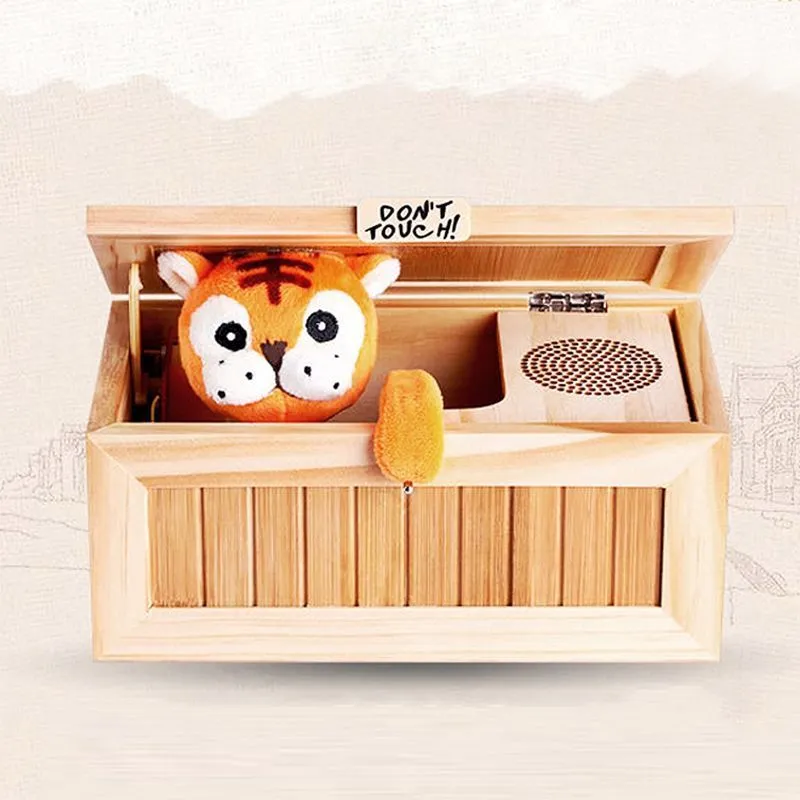 New Electronic Useless Box with Sound Cute Tiger Toy Gift StressReduction Desk Z01231453560