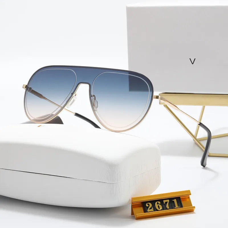 Mens Luxurys Tasarımcı Güneş Gözlüğü Kadın Erkek Polarize Çiçek Baskı Açık Sürücü Gözlükleri Sunglass BOX 2201131D ile Tam Çerçeve
