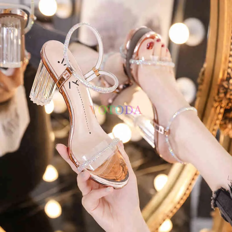 Mulheres Sandálias Sandalias de Tacn Alto Boda Para Mujer Zapatillas Ostentosas Bonitas Cristal Zapatos Fiesta Al Aire Libre Sexy 0211