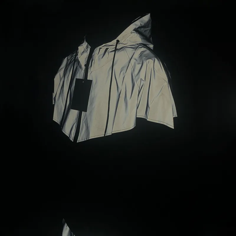 Yeni Erkekler Gece Tam Yansıtıcı Kapüşonlu Bombacı Ceket Hip Hop Rahat Streetwear Gevşek Rüzgarlık Mont Artı Boyutu 4XL X1217