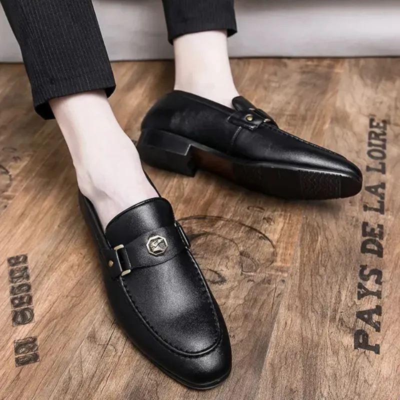 2022 Men PU Leather Metal Buckle Decorative Business Dress Shoes Low Heel British Style Round Head Firm Sewing DP219
