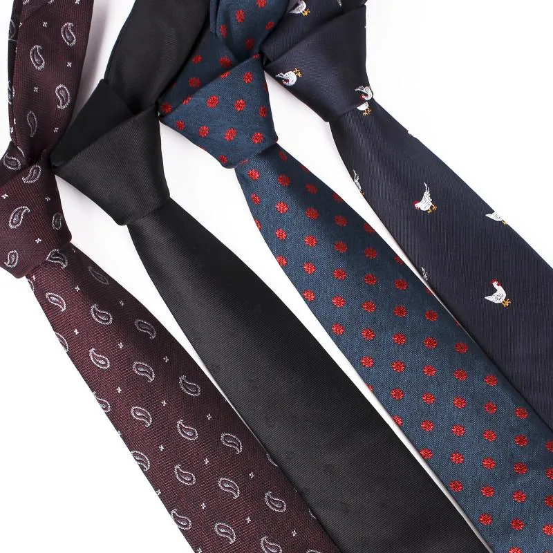 Nuevo Corbatas con patrón de animales de 7cm Corbatas Gravata Jacquard corbata delgada corbata de negocios para boda para Men1308t