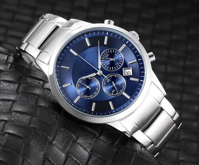 مشاهدة الرجال الفاخرة الكاملة 42 مم Quartz Sports Styles Men Designer Watches Full Function Work Relojes Hombre240Q