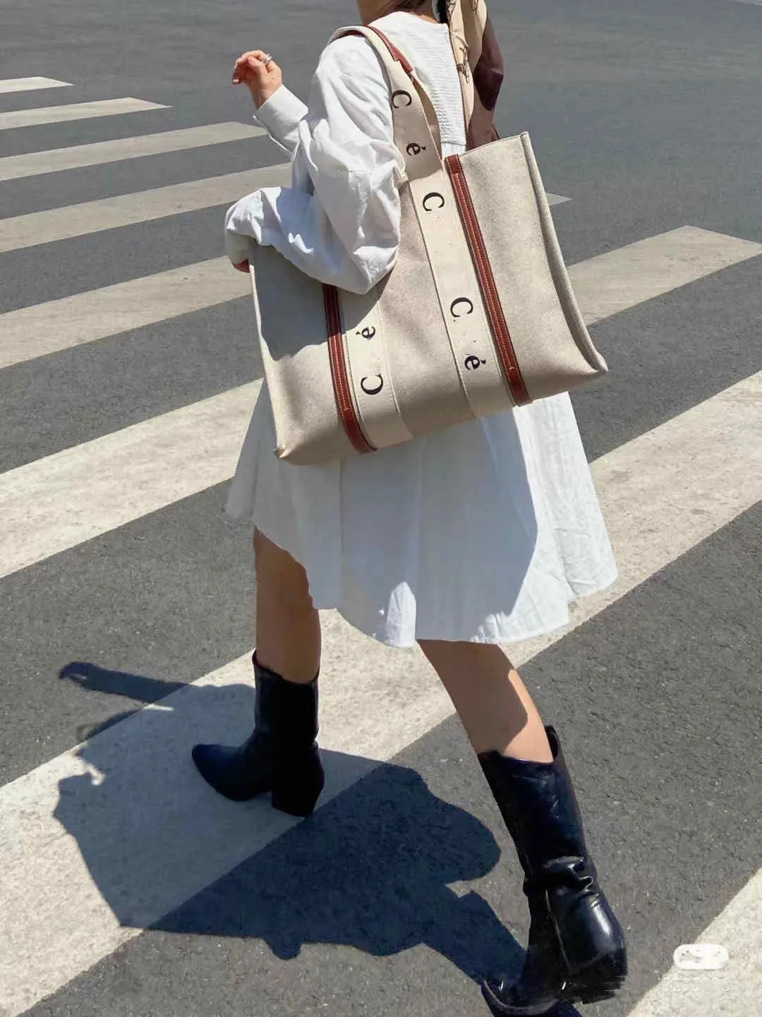حقيبة كتف محمولة بسيطة بسيطة محمولة أكياس الأزياء النسائية سعة كبيرة القماش الأسلوب العرقي المزاج الفني 280R