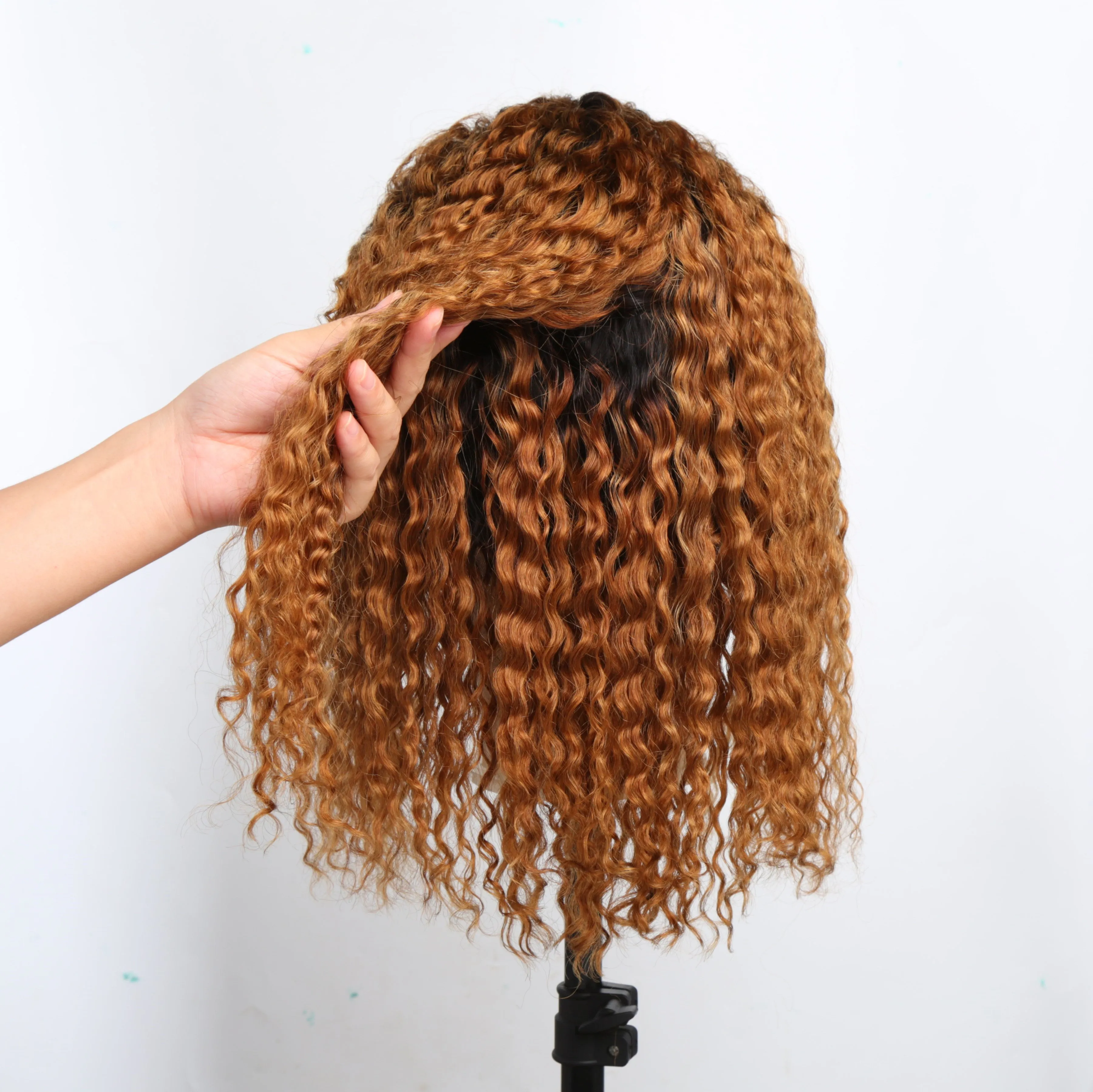 Parrucche capelli umani anteriori in pizzo colorato Ombre Parrucche capelli corti brasiliani marroni ricci a pizzico Donne nere Hightlight1744961