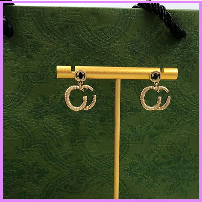 Nueva moda retro para mujer Pendientes de aro Joyas Luxurys Diseñadores Pendientes Espárragos Oído Diseñador G Letra Vintage Pendiente de oro NICE D221112F