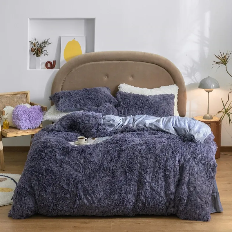 高品質の冬の超暖かい寝具セットファッション掛け布団寝具セットフリース羽毛布団カバー枕カバー厚いベッドセット253p