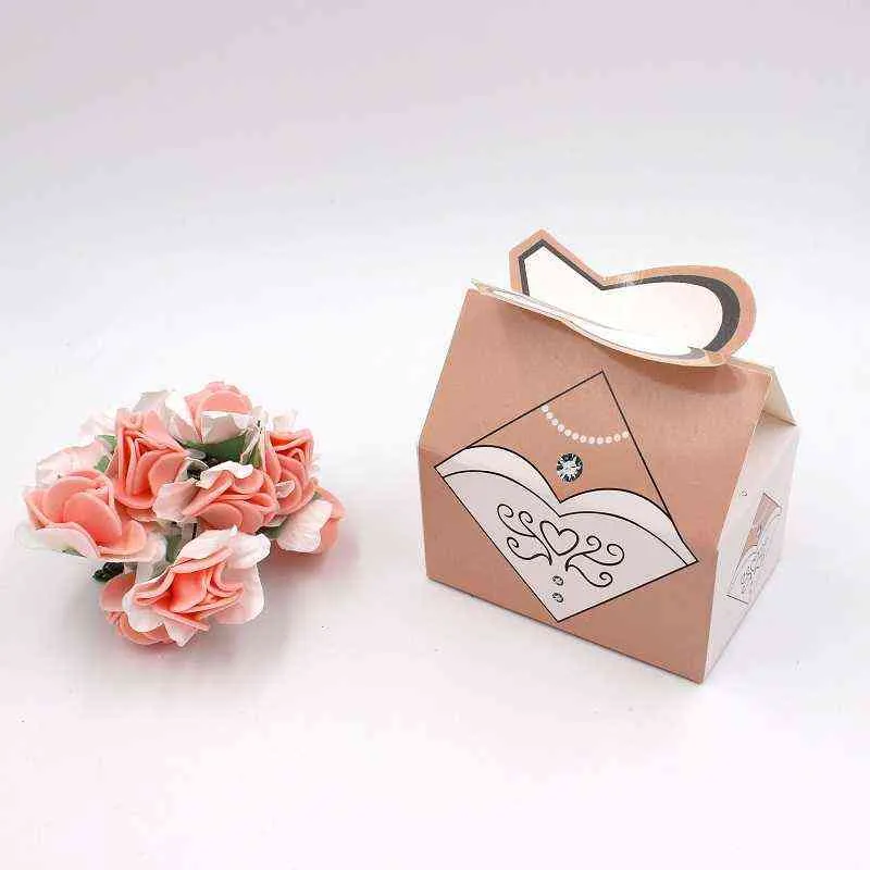 100pcs Paper Candy Box Bride Groom Dresses Packing Sweet Bag Wedding Favors Gift Boxes For Guest Party Decoration (6)