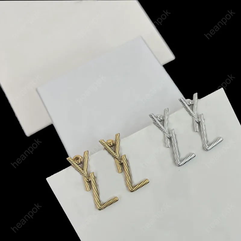 2021 Modedesigner Ohrringe für Frauen Schmuck Silber Gold Buchstaben Hoop Ohrring Damen Ohrstecker Box Hochzeit Ohrstecker Anhänger