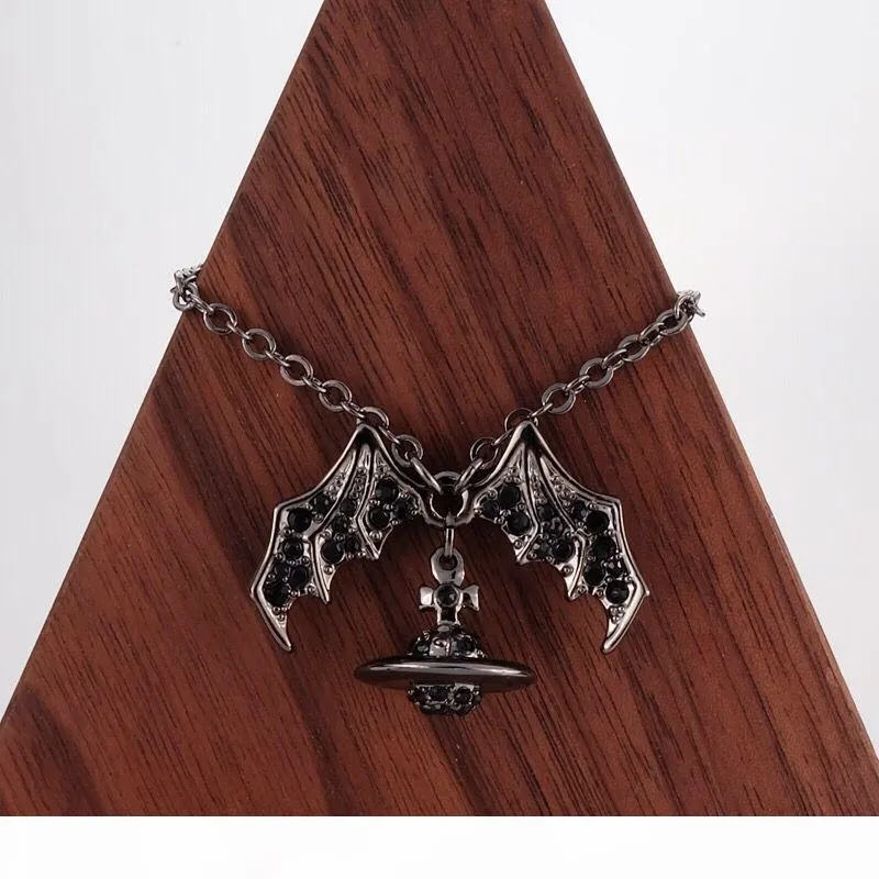 Drottning Mor Demon Evil Titanium Black Wings Diamond Saturn Necklace Super Cool Punk Bat212m