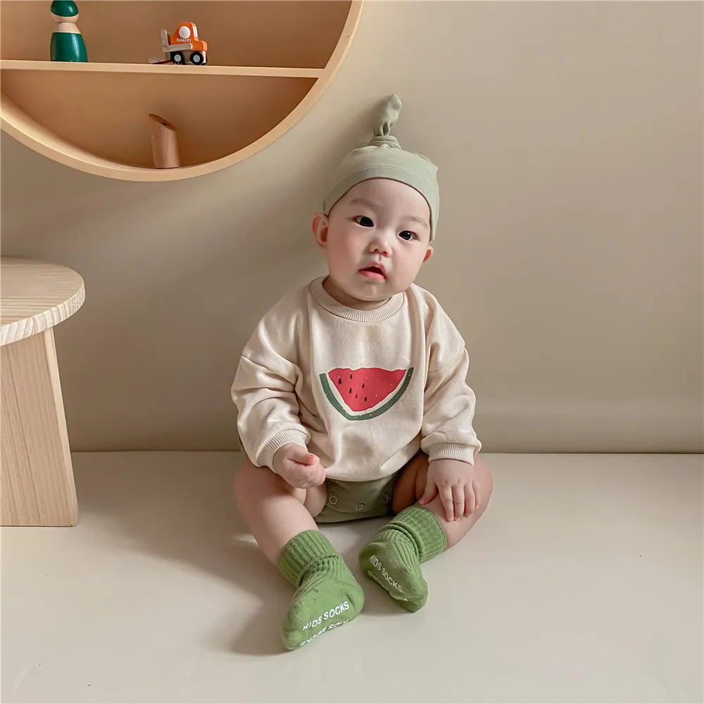 MILANCEL 2020 bébé garçon ensemble de vêtements pulls d'impression de fruits hauts solides bloomers et chapeau enfant en bas âge filles vêtements LJ201223