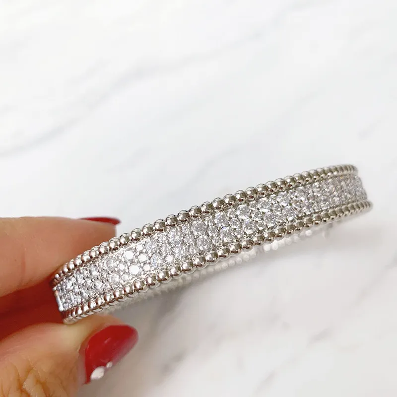 Women Crystal Bangle Jewelry 18k Gold Color Lucky Sparkling Three Rows of Diamond Bangle Bracelets Valentine's Day Jewelry Gi261v