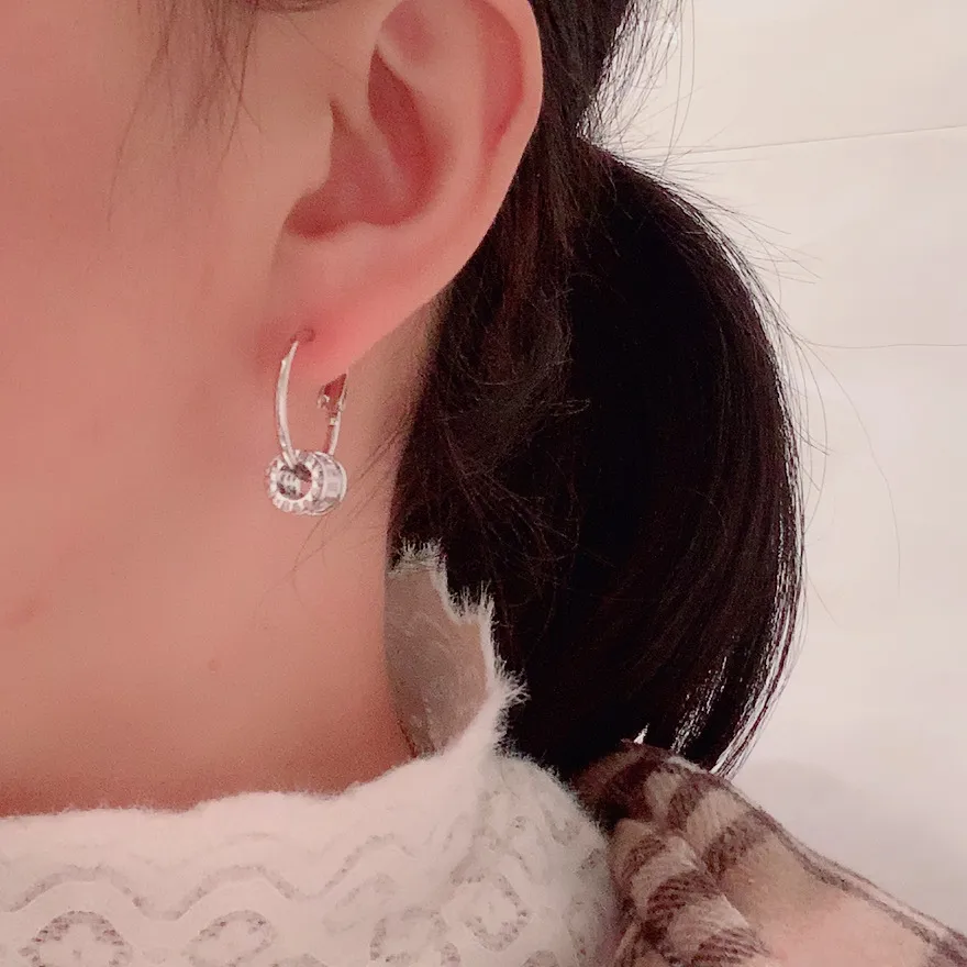 Boucles d'oreilles circulaires en diamant de zircone scintillantes, petites boucles d'oreilles de styliste de luxe à clip sur boucles d'oreilles pour femmes et filles S925 post236W