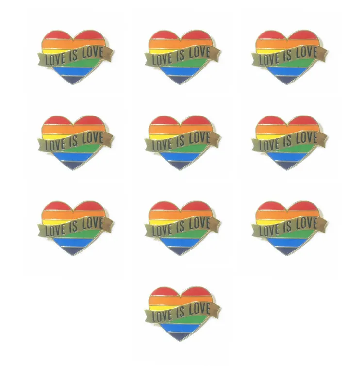 Eşcinsel gurur kalp gökkuşağı bayrağı broş yaka Pin LGBT pimleri aşk aşk emaye pimleri kadın erkek takı aksesuarları hediye
